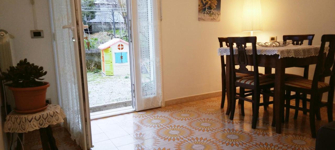 Casa Giulia Διαμέρισμα Λεβάντο Εξωτερικό φωτογραφία